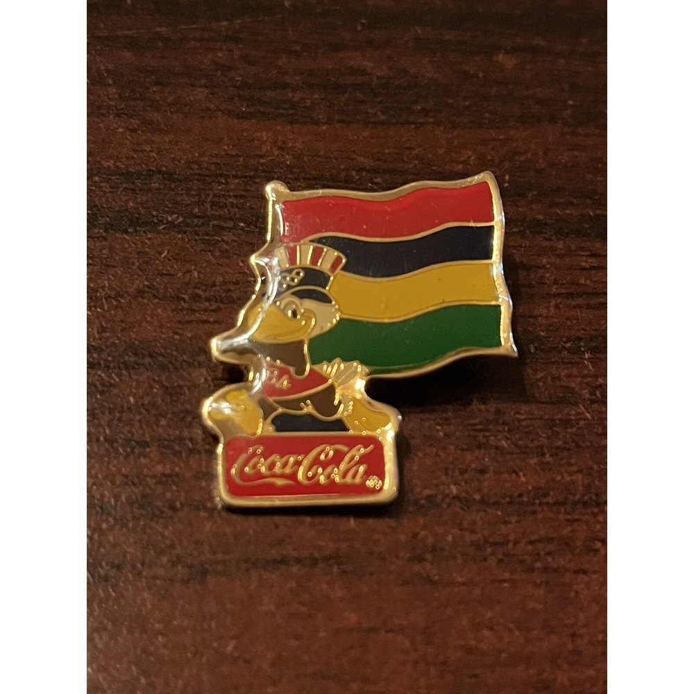 Vintage 1984 Los Angeles Olympics Coca Cola Sam Eagle Mauritius Flag Lapel Pin‎